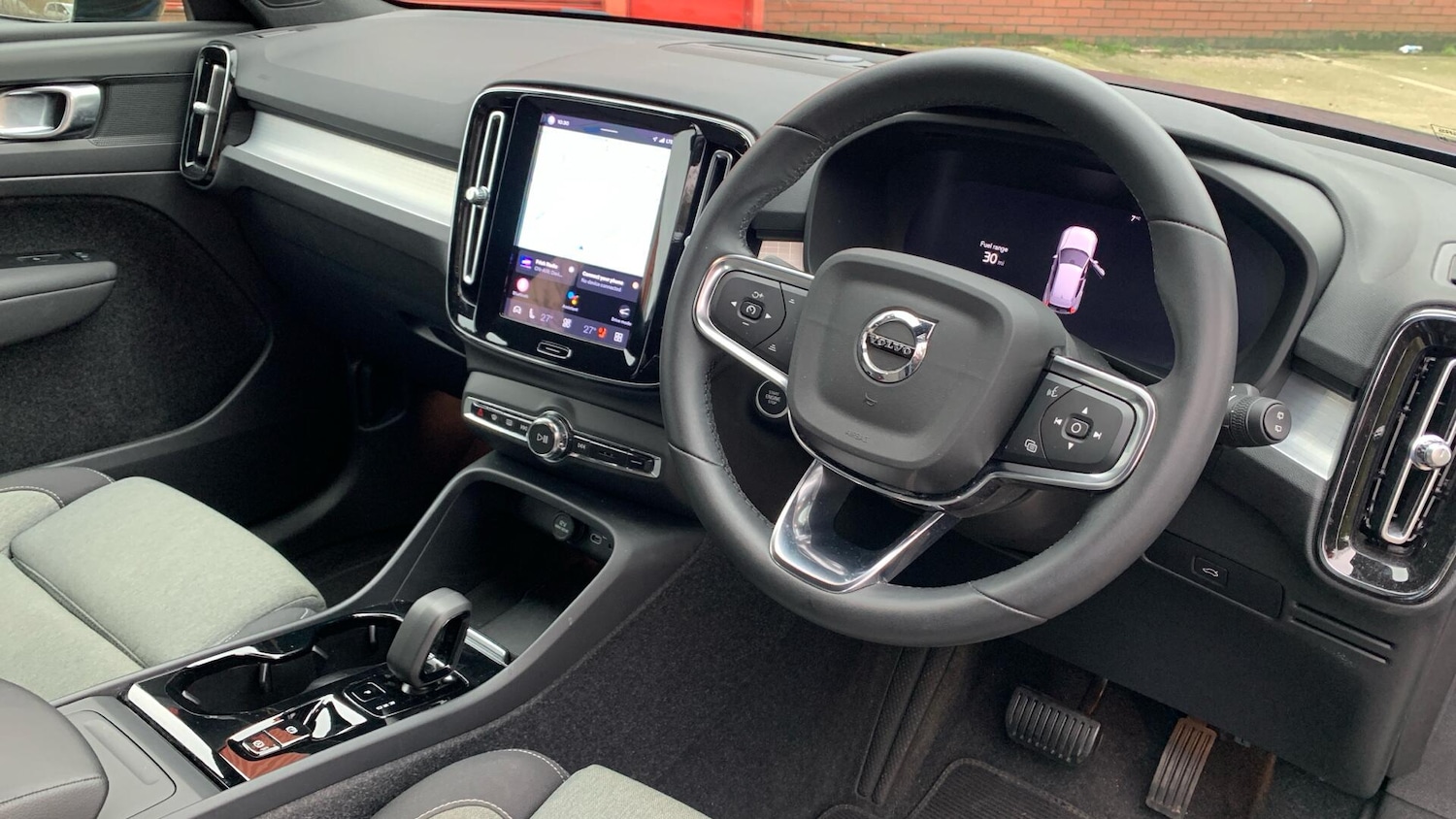 Used Volvo XC40 2023 for sale - 77625964: Photo 4