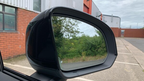 Used Volvo XC40 2024 for sale - 75623857: Photo 32