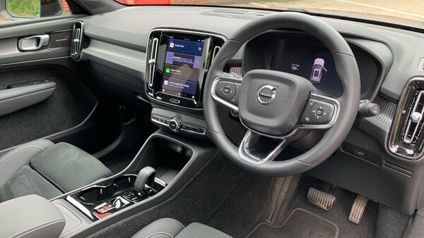 Used Volvo XC40 2024 for sale - 75623857: Photo 4
