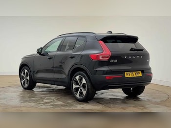 Used Volvo XC40 2025 for sale - 79247487: Photo