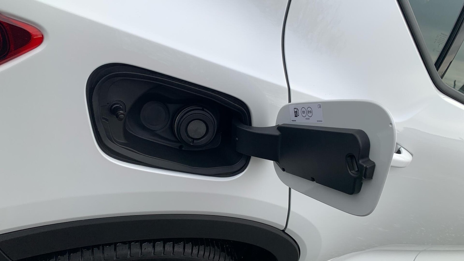 Used Volvo XC40 for sale - 77242611: Photo 17