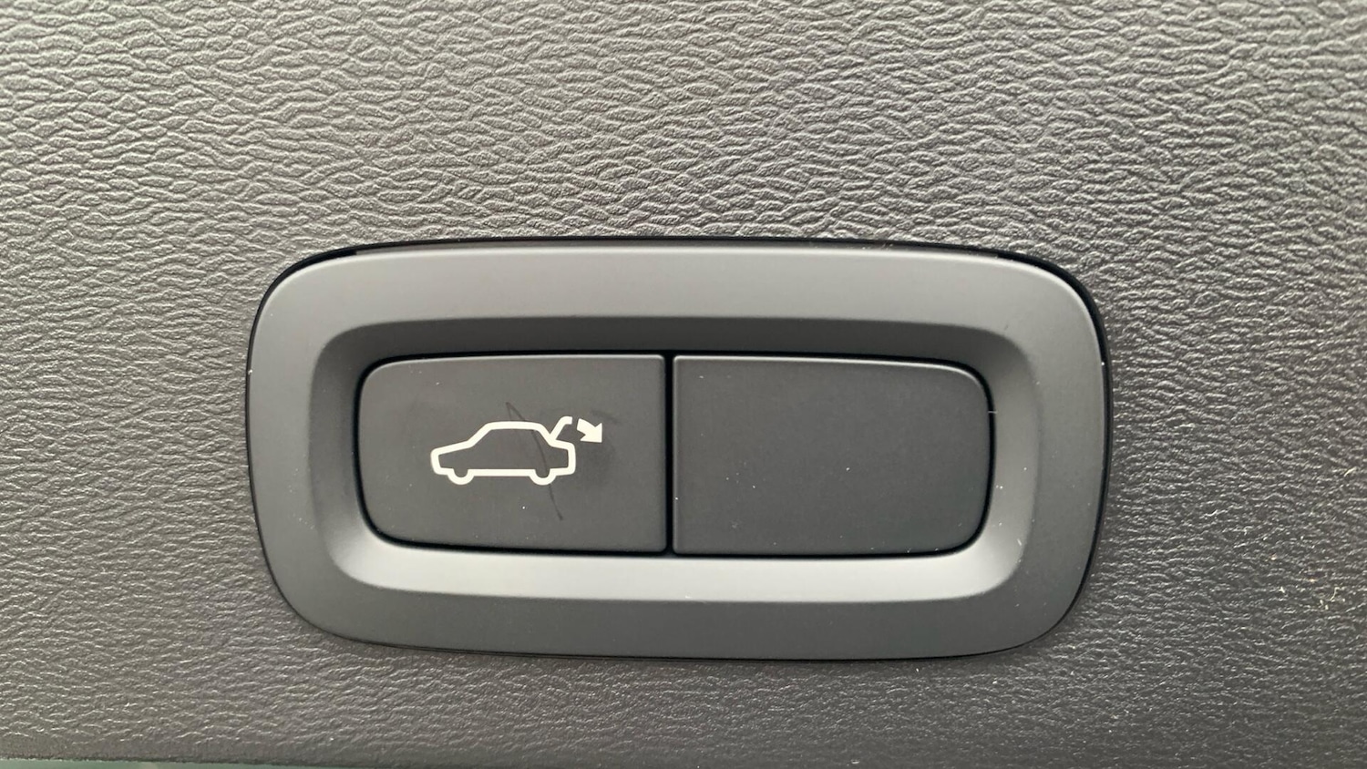 Used Volvo XC40 for sale - 77242611: Photo 36