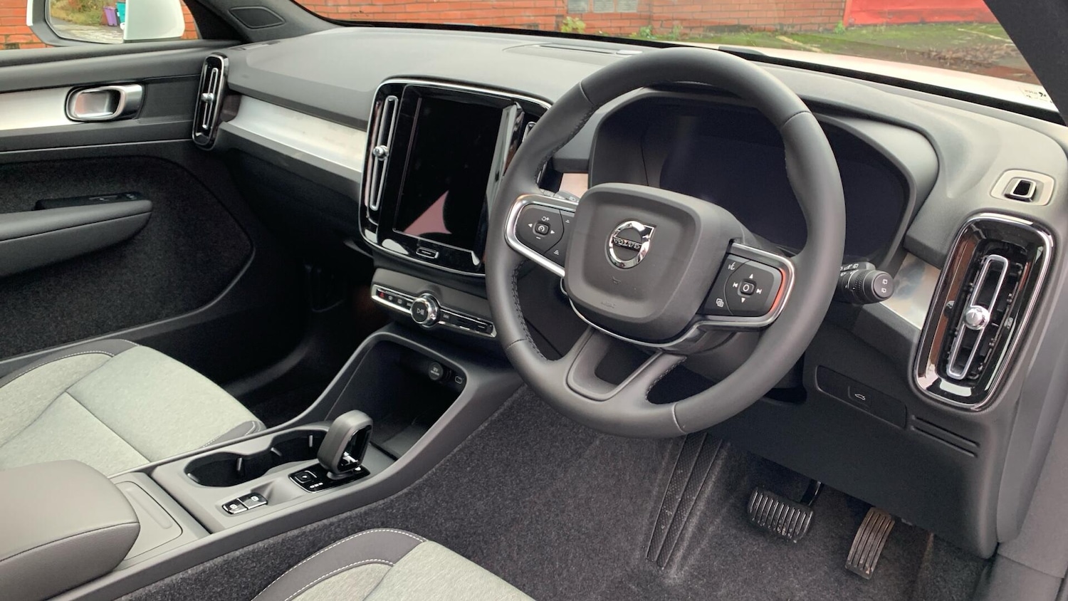 Used Volvo XC40 for sale - 77242611: Photo 5