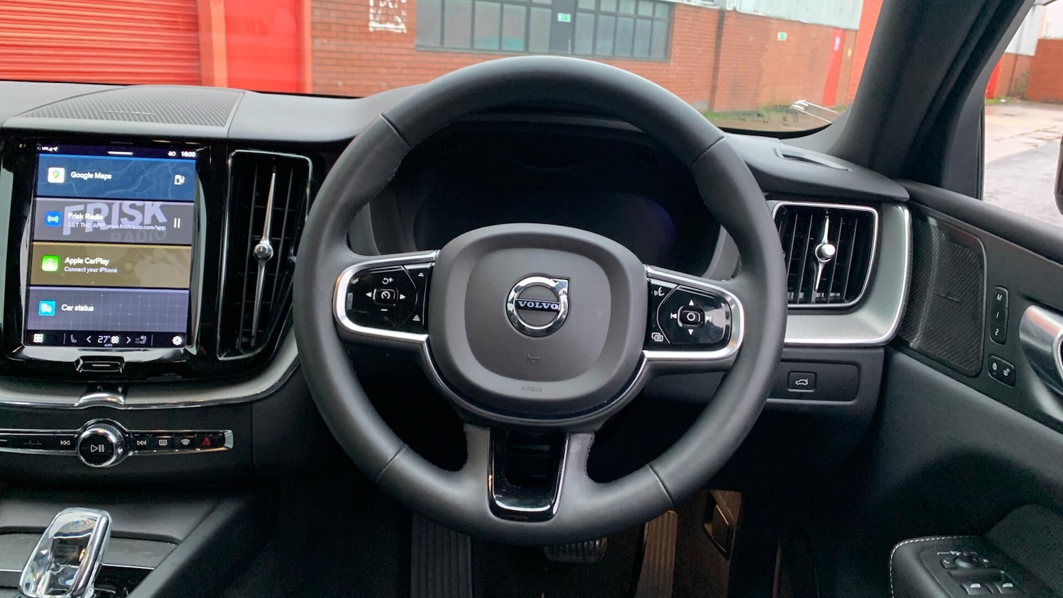 Used Volvo XC60 2023 for sale - 77468258: Photo 10