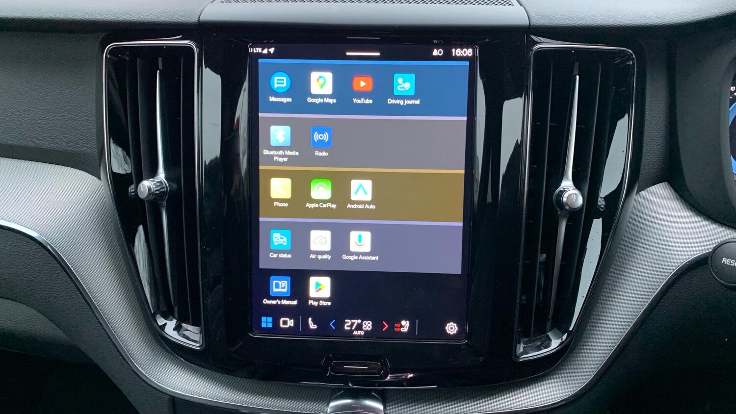 Used Volvo XC60 2023 for sale - 77468258: Photo 12