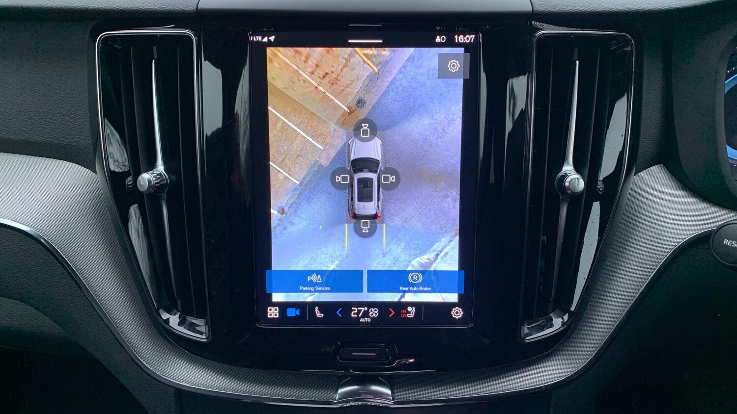 Used Volvo XC60 2023 for sale - 77468258: Photo 19