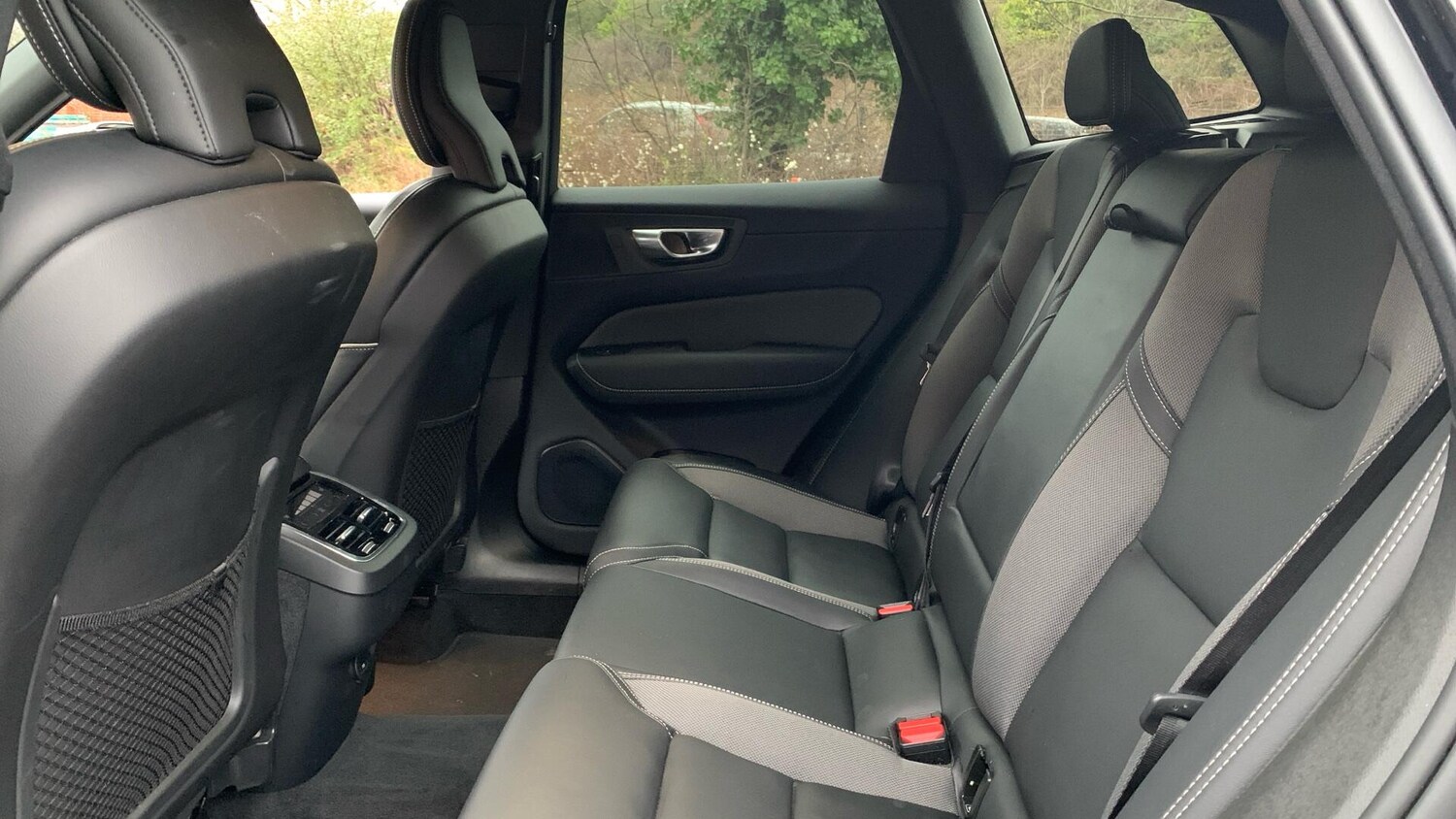 Used Volvo XC60 2023 for sale - 77468258: Photo 33