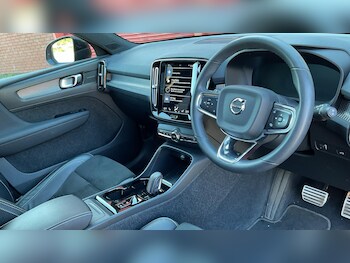 Used Volvo XC40 2022 for sale - 78259989: Photo