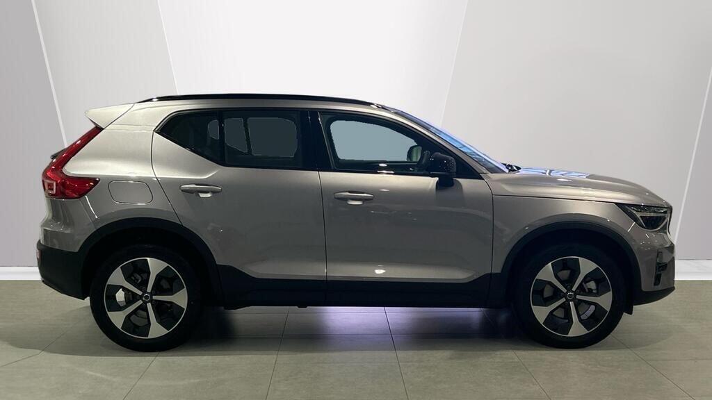 Used Volvo XC40 for sale - 77969874: Photo 3