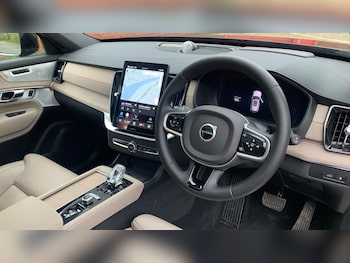 Used Volvo XC90 2025 for sale - 78405187: Photo