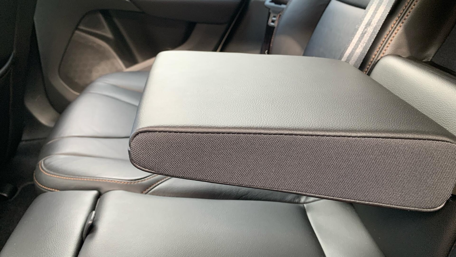 Used Volvo V40 Cross Country for sale - 77824087: Photo 34