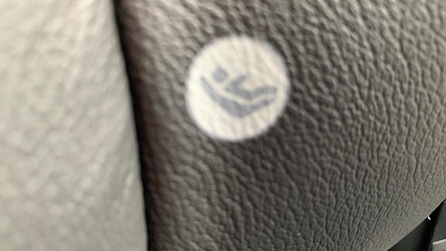 Used Volvo V40 Cross Country for sale - 77824087: Photo 36