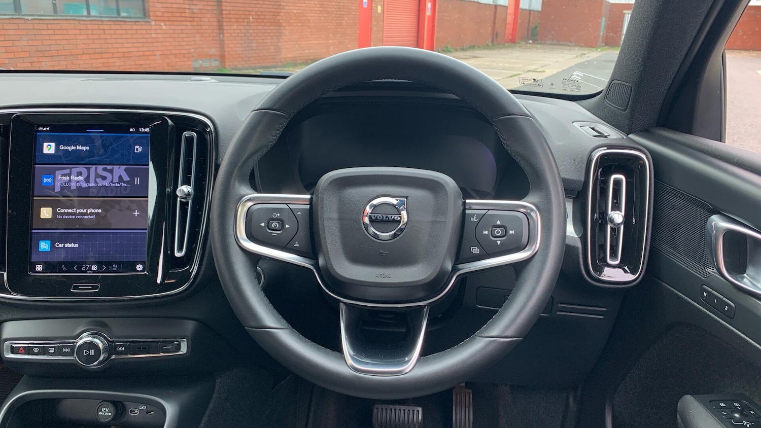 Used Volvo XC40 2022 for sale - 76370591: Photo 11