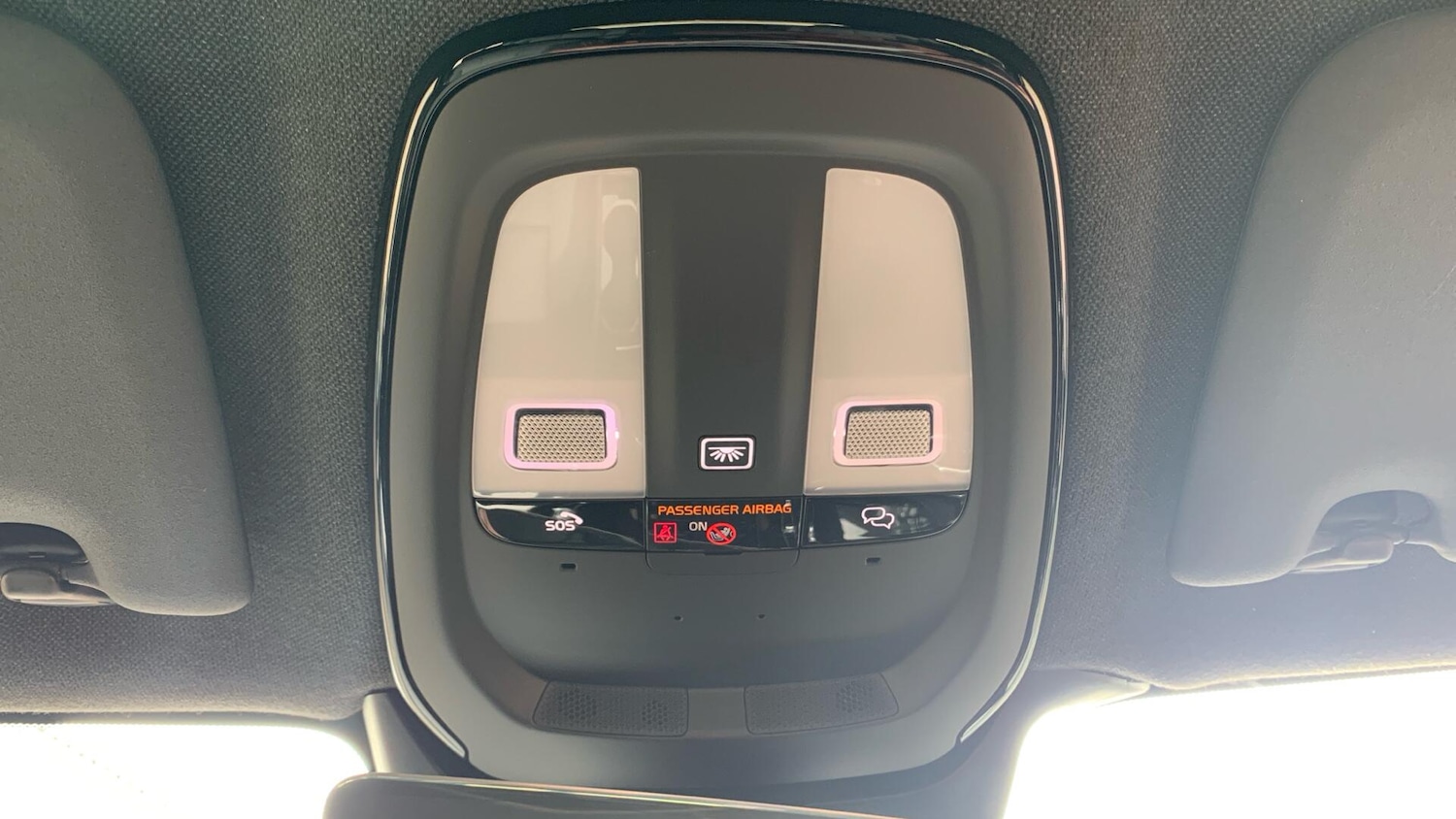 Used Volvo XC40 2022 for sale - 76370591: Photo 29