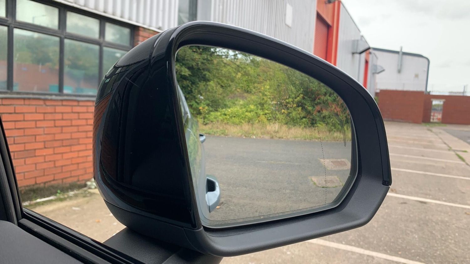 Used Volvo XC40 2022 for sale - 76370591: Photo 33