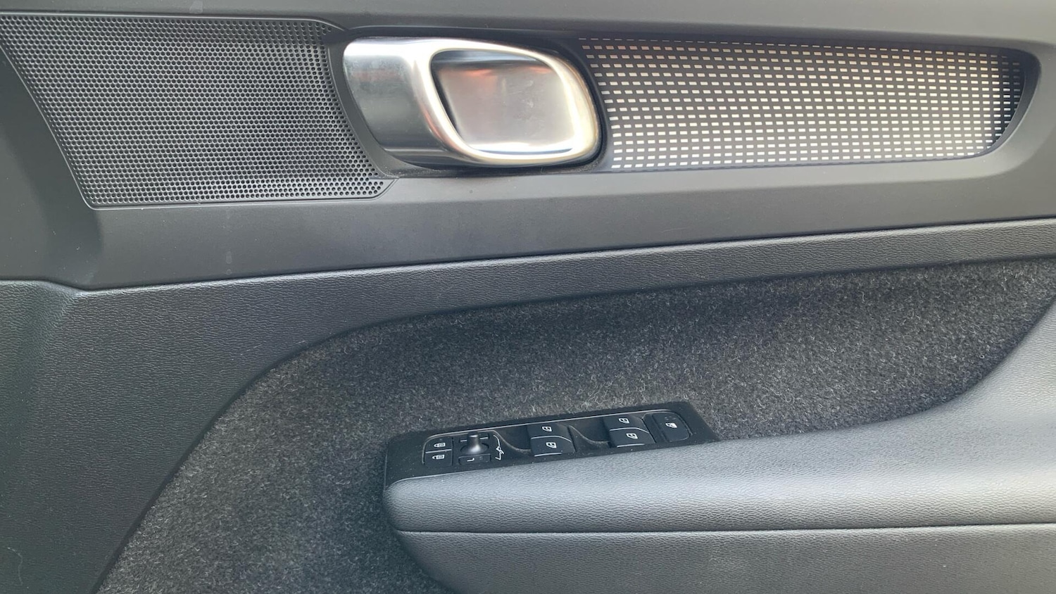 Used Volvo XC40 2021 for sale - 77695433: Photo 29