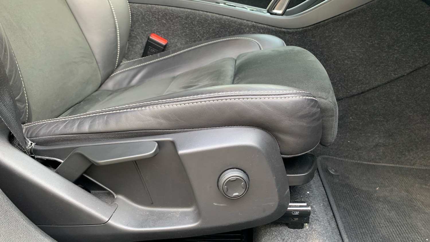 Used Volvo XC40 2021 for sale - 77695433: Photo 30