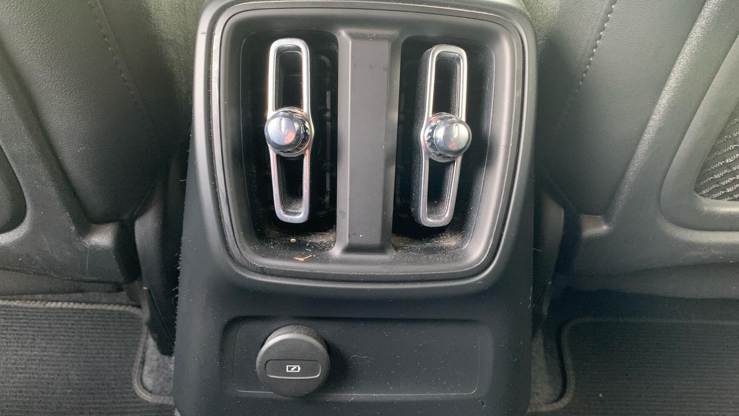 Used Volvo XC40 2021 for sale - 77695433: Photo 36