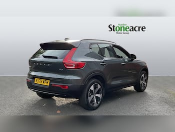 Used Volvo XC40 2026 for sale - 79750557: Photo