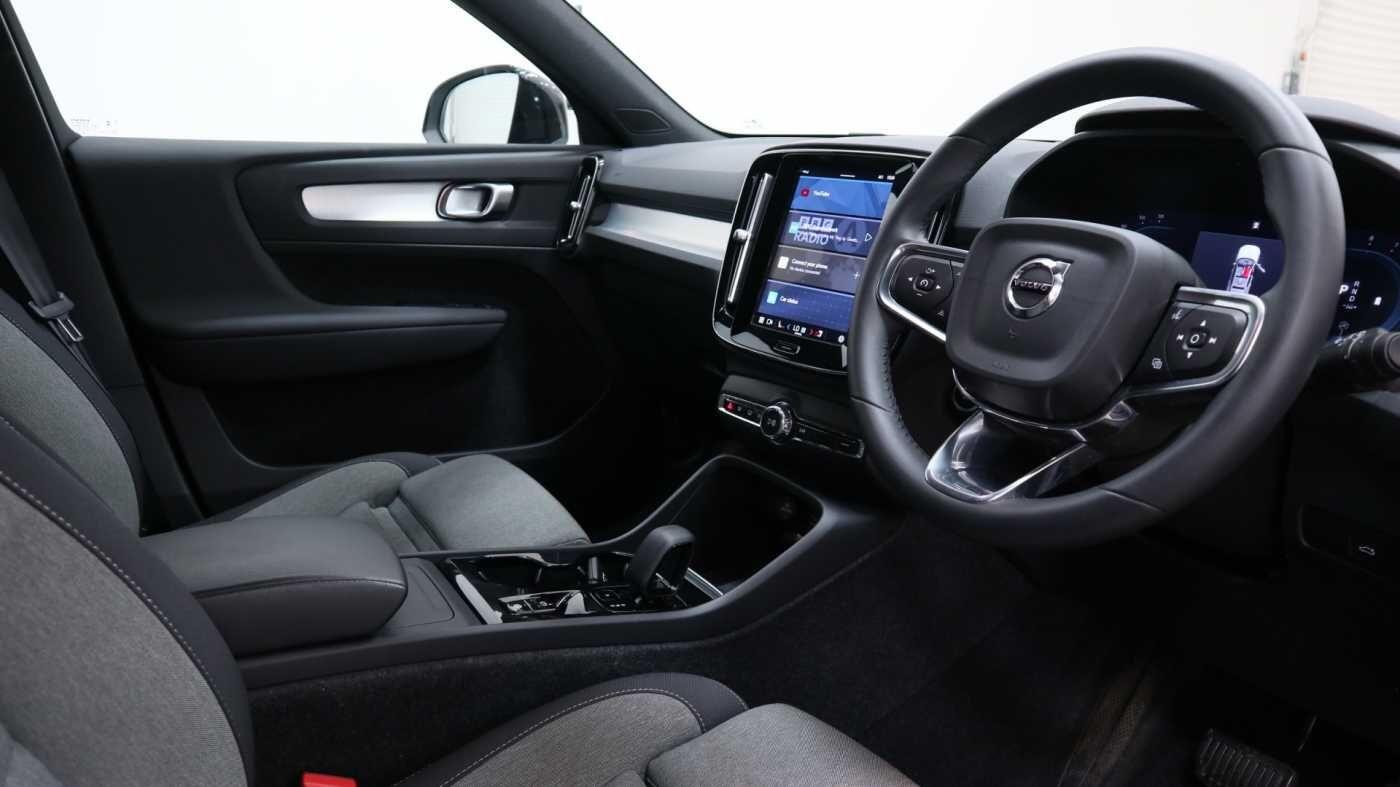 Used Volvo XC40 2024 for sale - 76349830: Photo 10