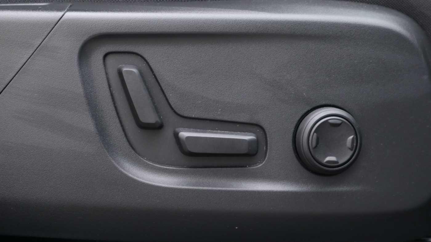Used Volvo XC40 2024 for sale - 76349830: Photo 25