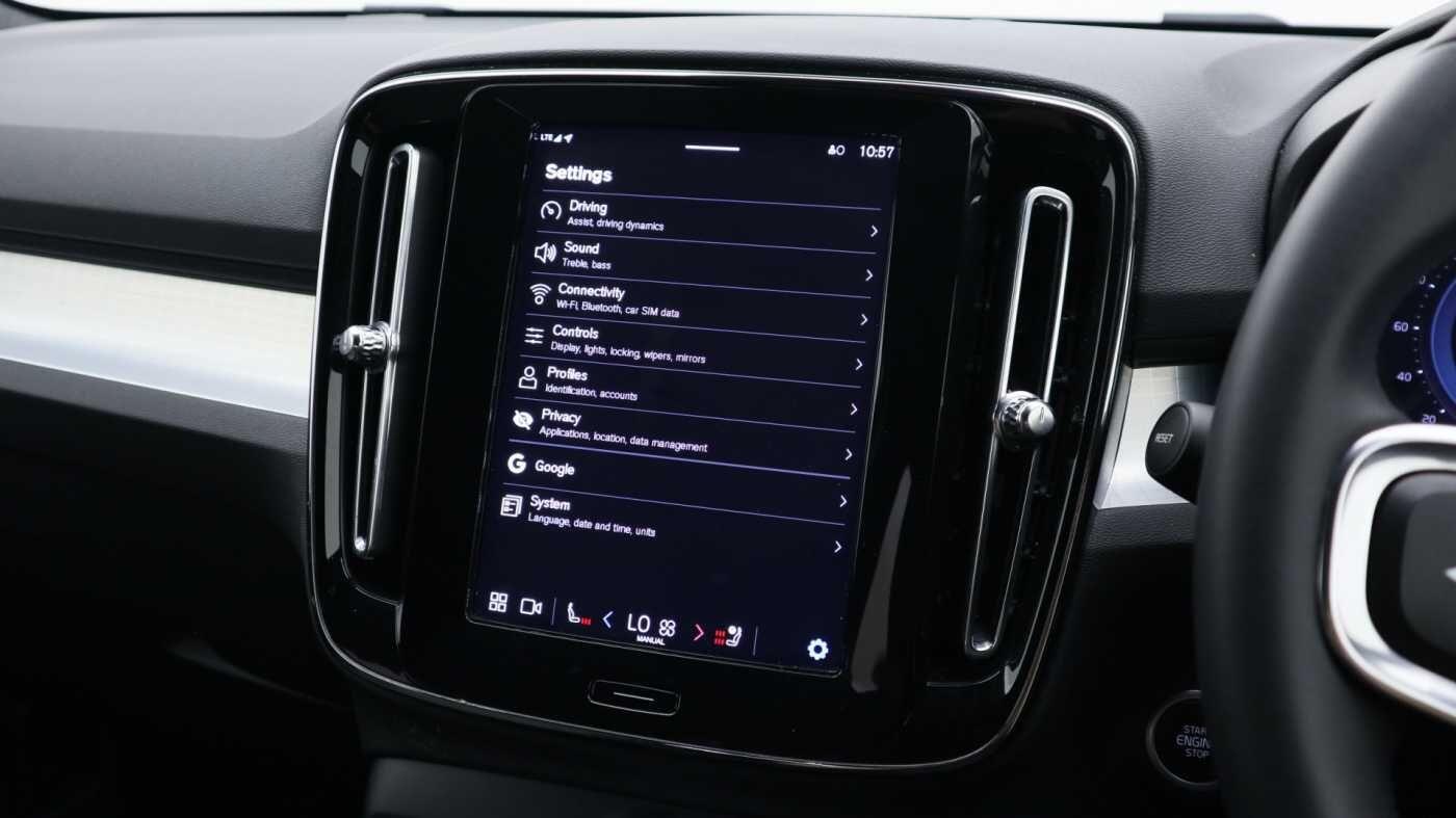 Used Volvo XC40 2024 for sale - 76349830: Photo 32