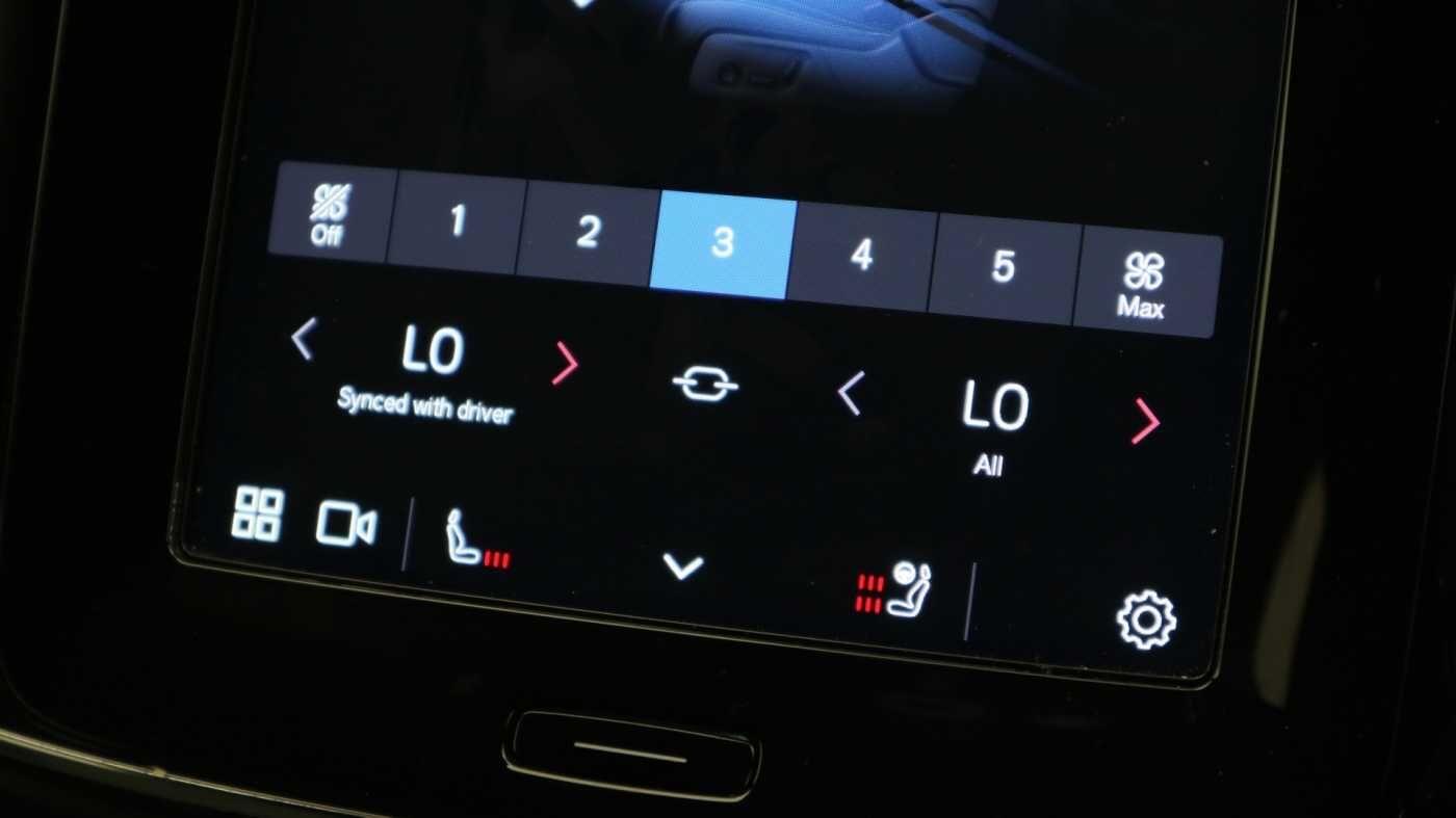 Used Volvo XC40 2024 for sale - 76349830: Photo 35