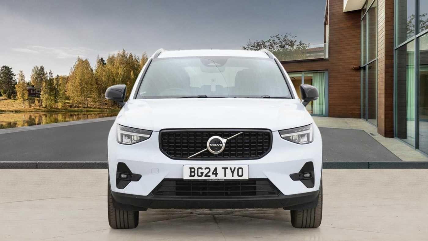 Used Volvo XC40 2024 for sale - 76349830: Photo 9