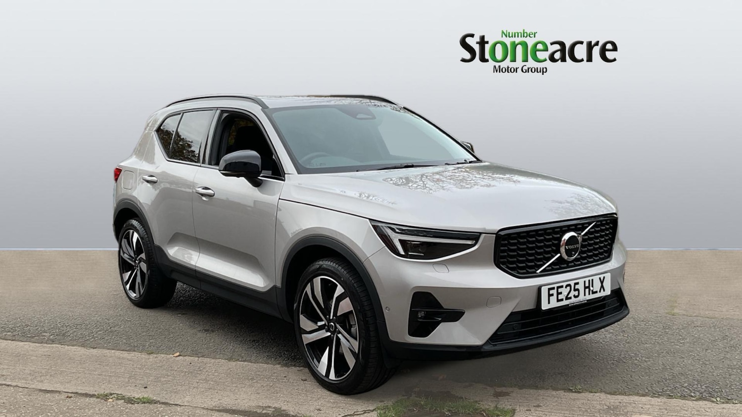Used Volvo XC40 2025 for sale - 76825232: Photo 1