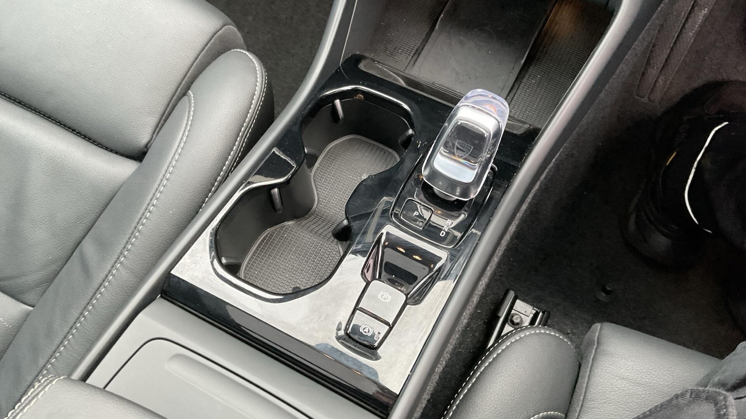 Used Volvo XC40 2025 for sale - 76825232: Photo 27