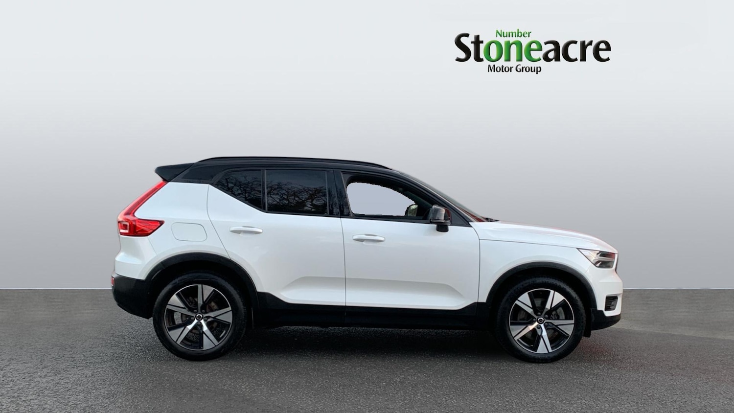 Used Volvo XC40 for sale - 77190761: Photo 3