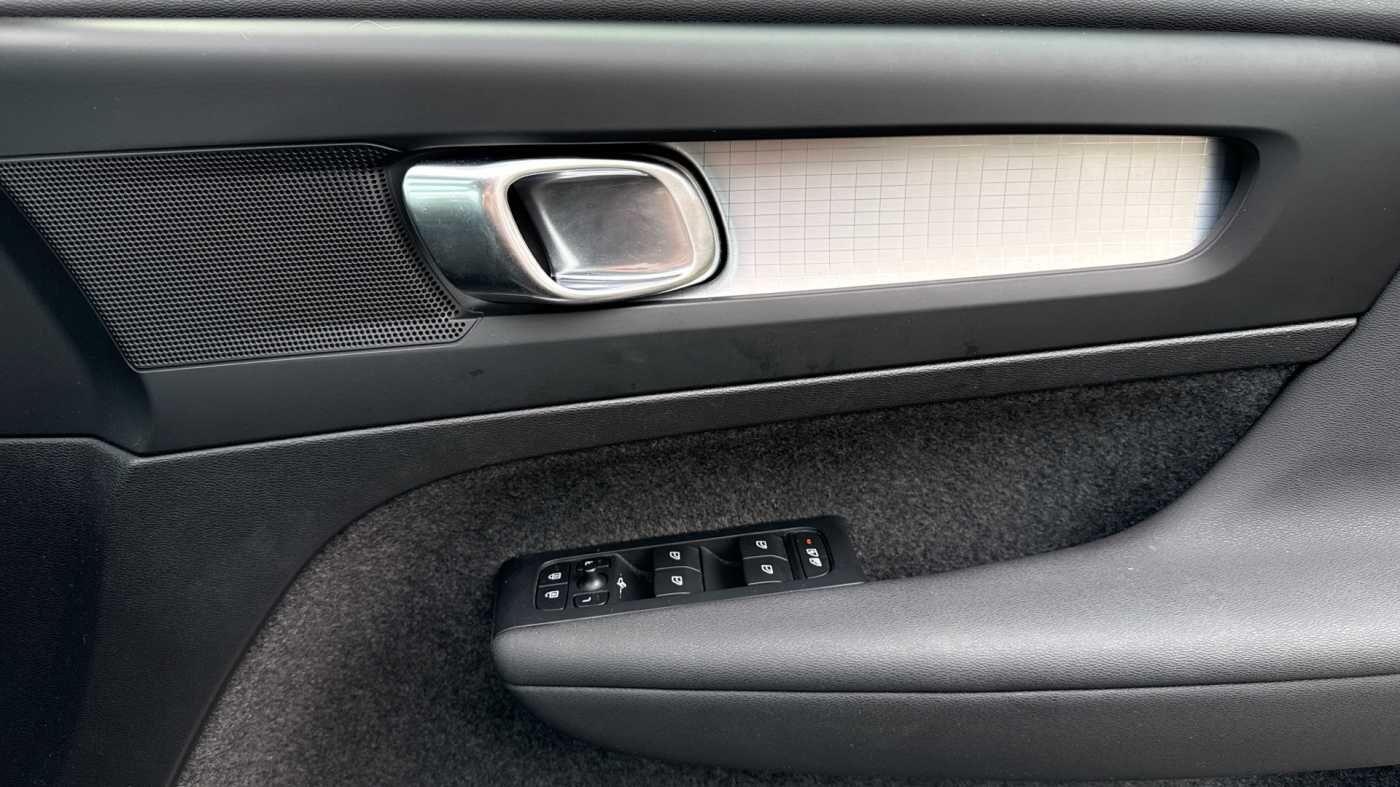 Used Volvo XC40 2022 for sale - 77564927: Photo 16