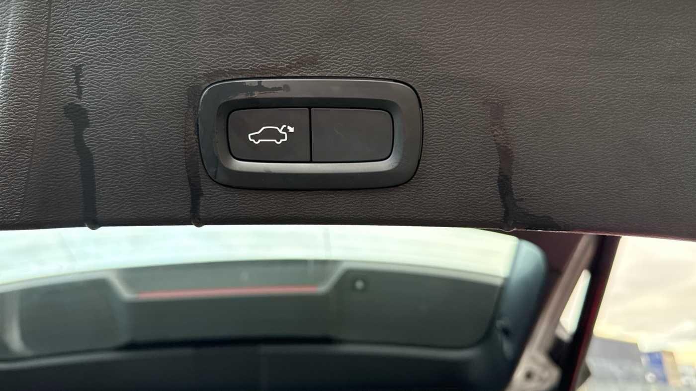 Used Volvo XC40 2022 for sale - 77564927: Photo 17