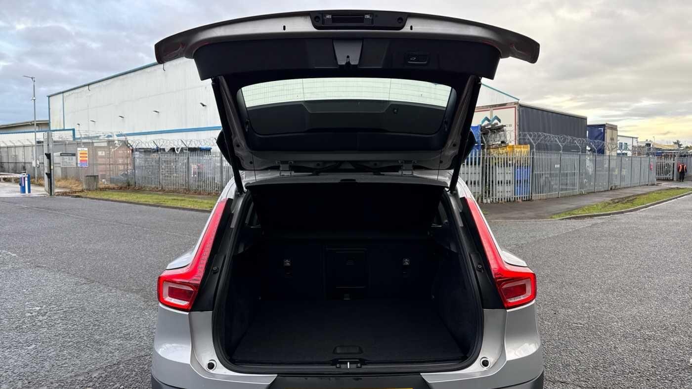 Used Volvo XC40 2022 for sale - 77564927: Photo 30