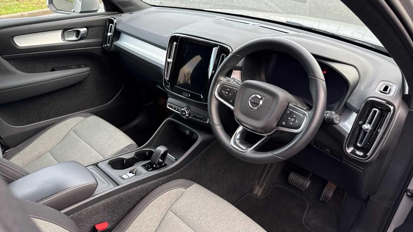 Used Volvo XC40 2022 for sale - 77564927: Photo 41