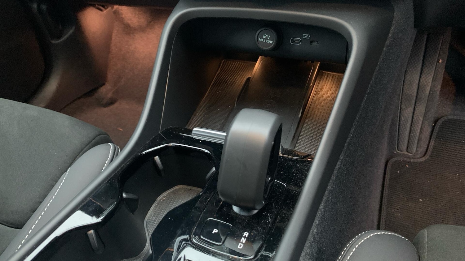 Used Volvo XC40 for sale - 77267163: Photo 26