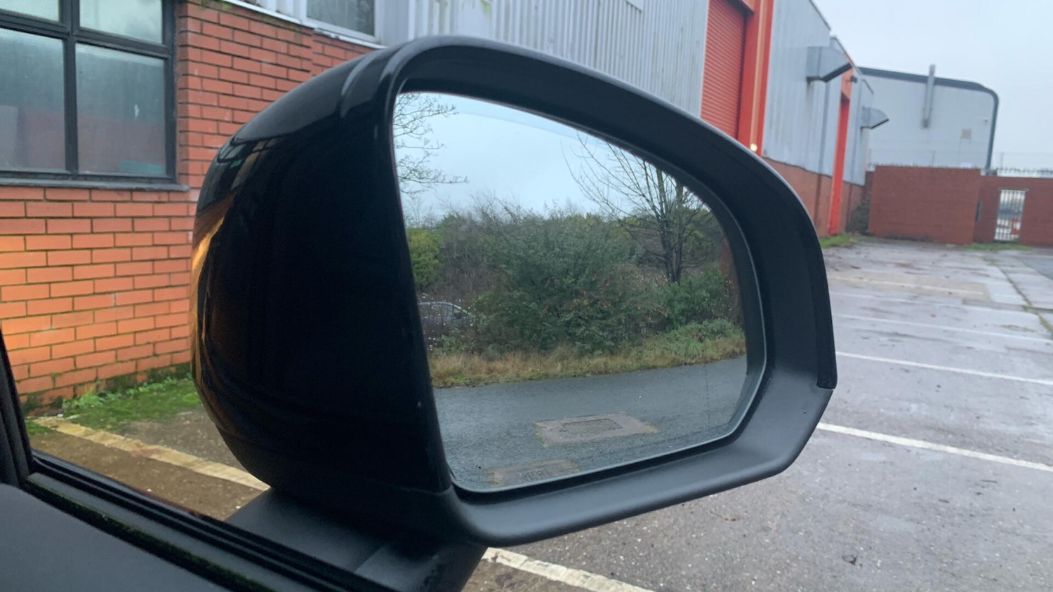 Used Volvo XC40 for sale - 77267163: Photo 32