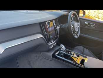 Used Volvo V60 2024 for sale - 73287138: Photo