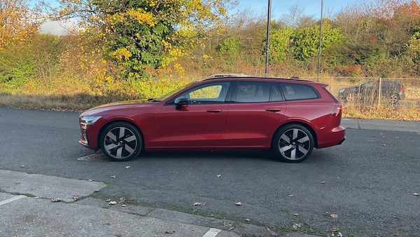 Used Volvo V60 2024 for sale - 73287138: Photo 8