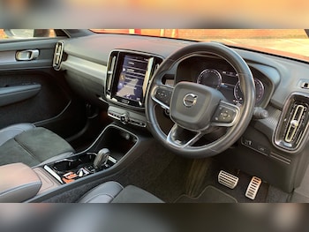 Used Volvo XC40 2019 for sale - 79012169: Photo