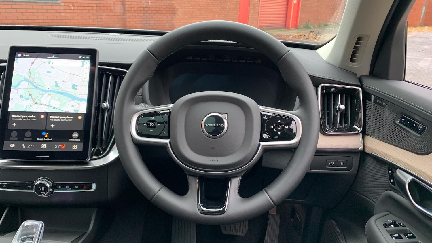 Used Volvo XC90 2025 for sale - 76965227: Photo 11