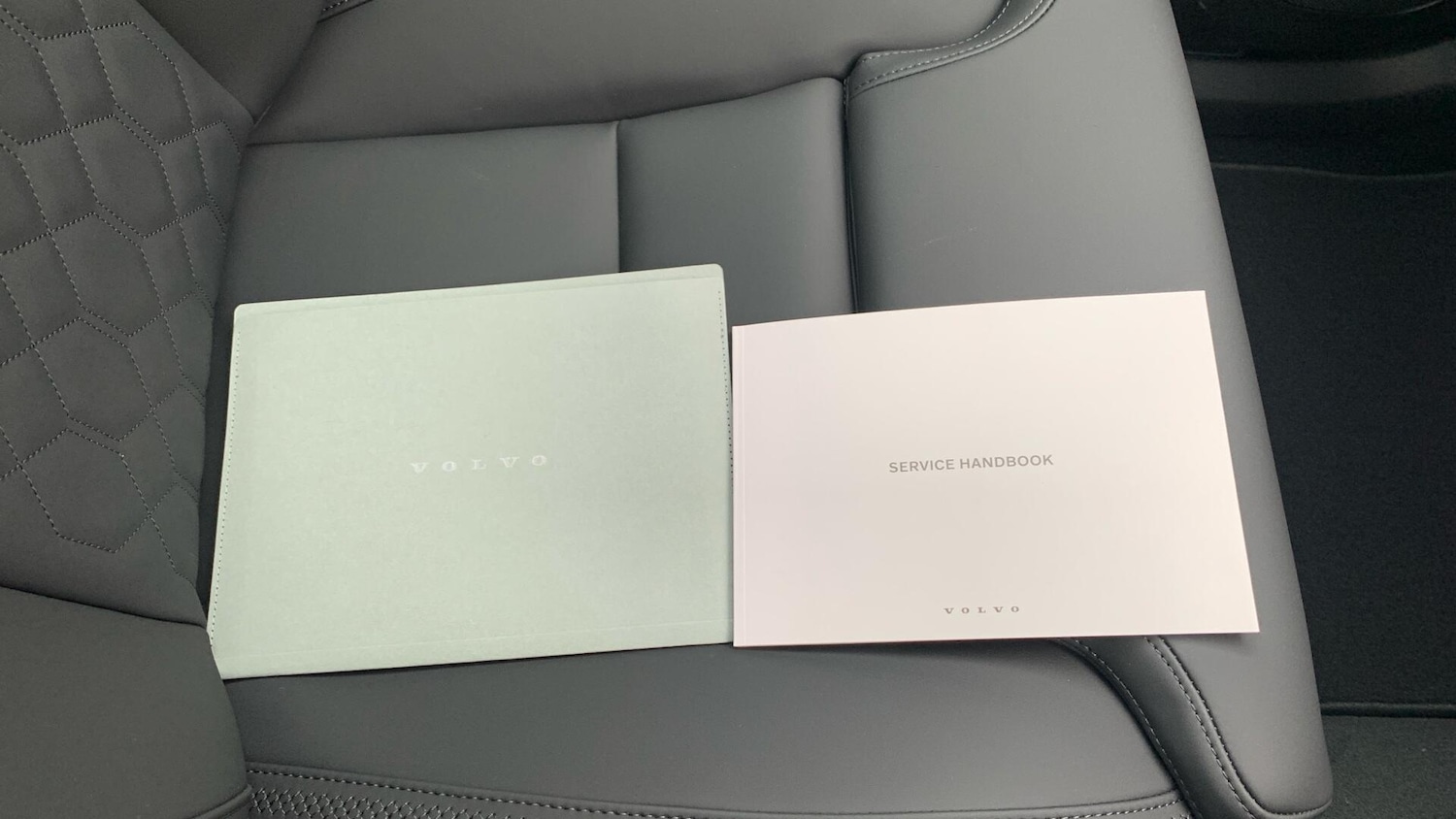 Used Volvo XC90 2025 for sale - 76965227: Photo 15