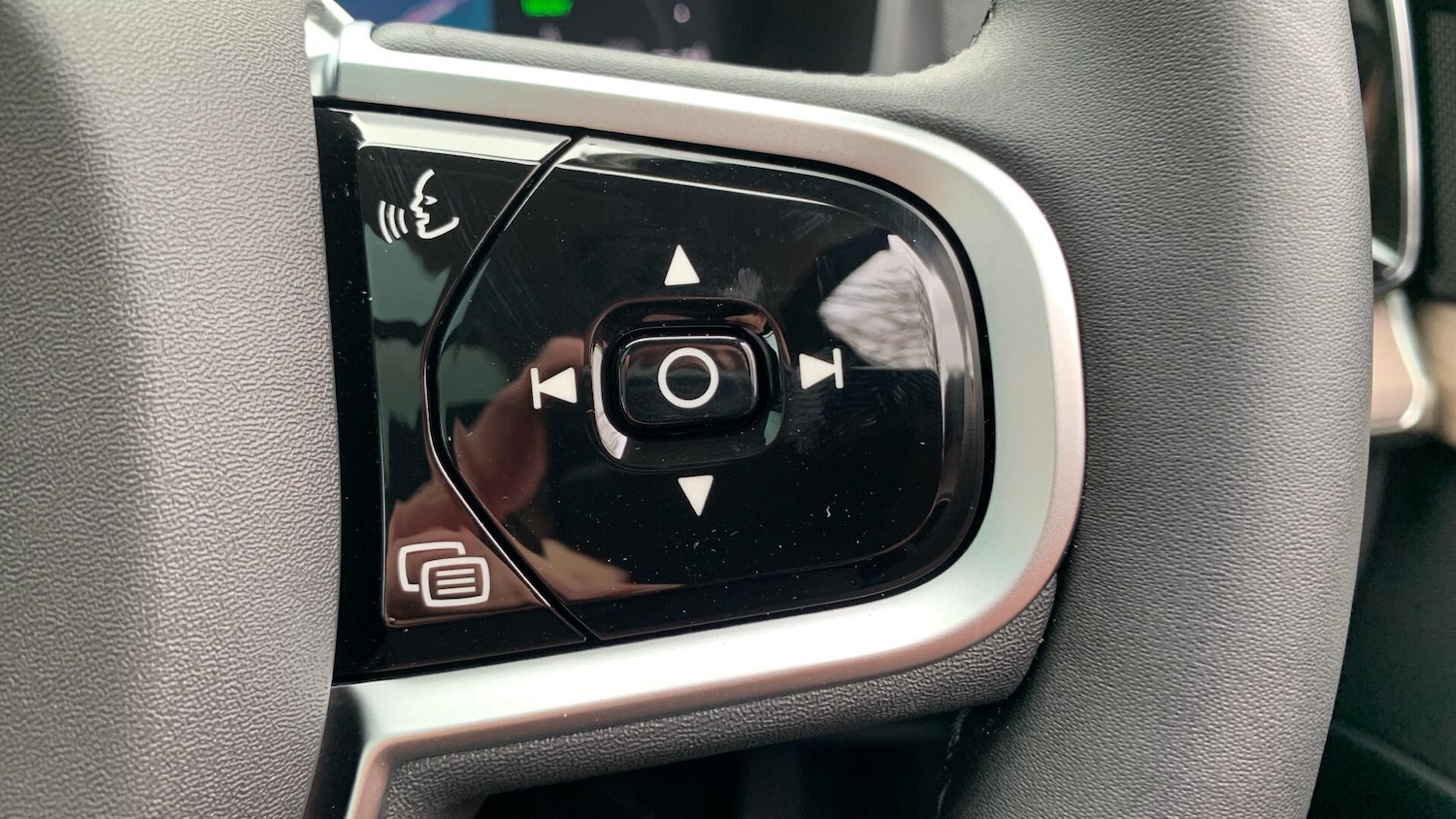 Used Volvo XC90 2025 for sale - 76965227: Photo 23