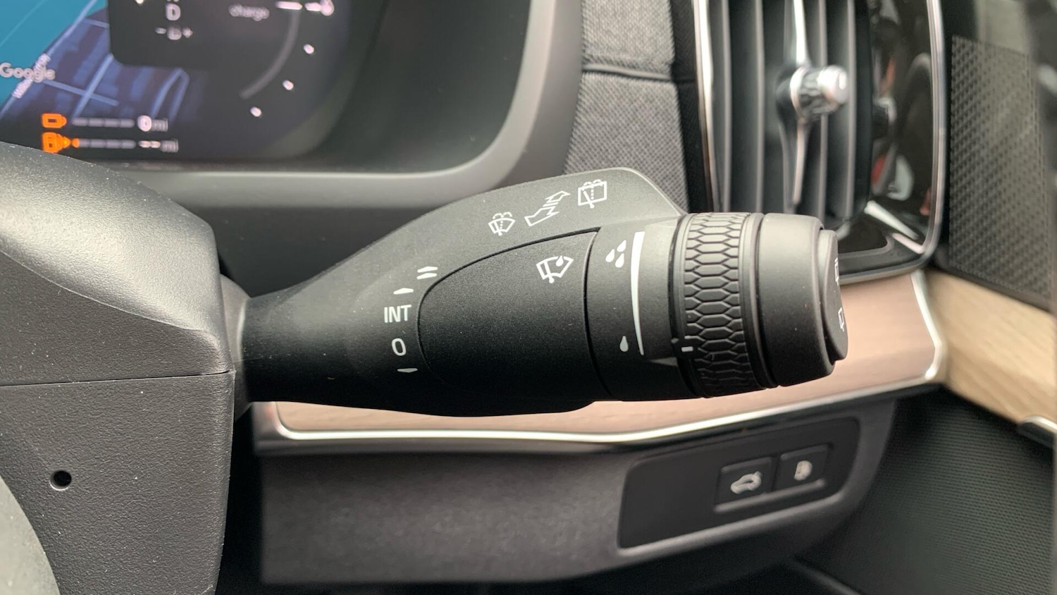 Used Volvo XC90 2025 for sale - 76965227: Photo 24