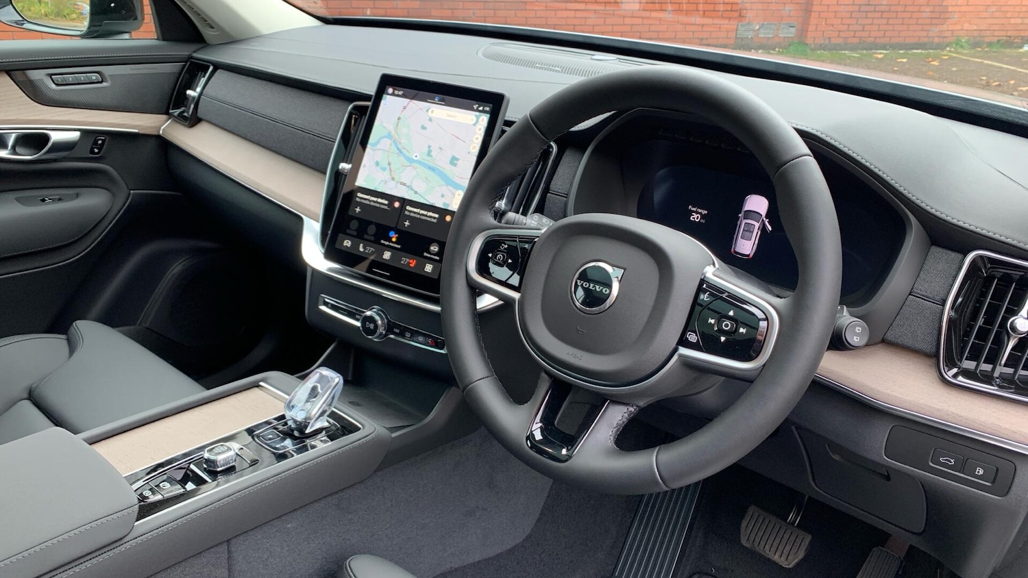 Used Volvo XC90 2025 for sale - 76965227: Photo 5