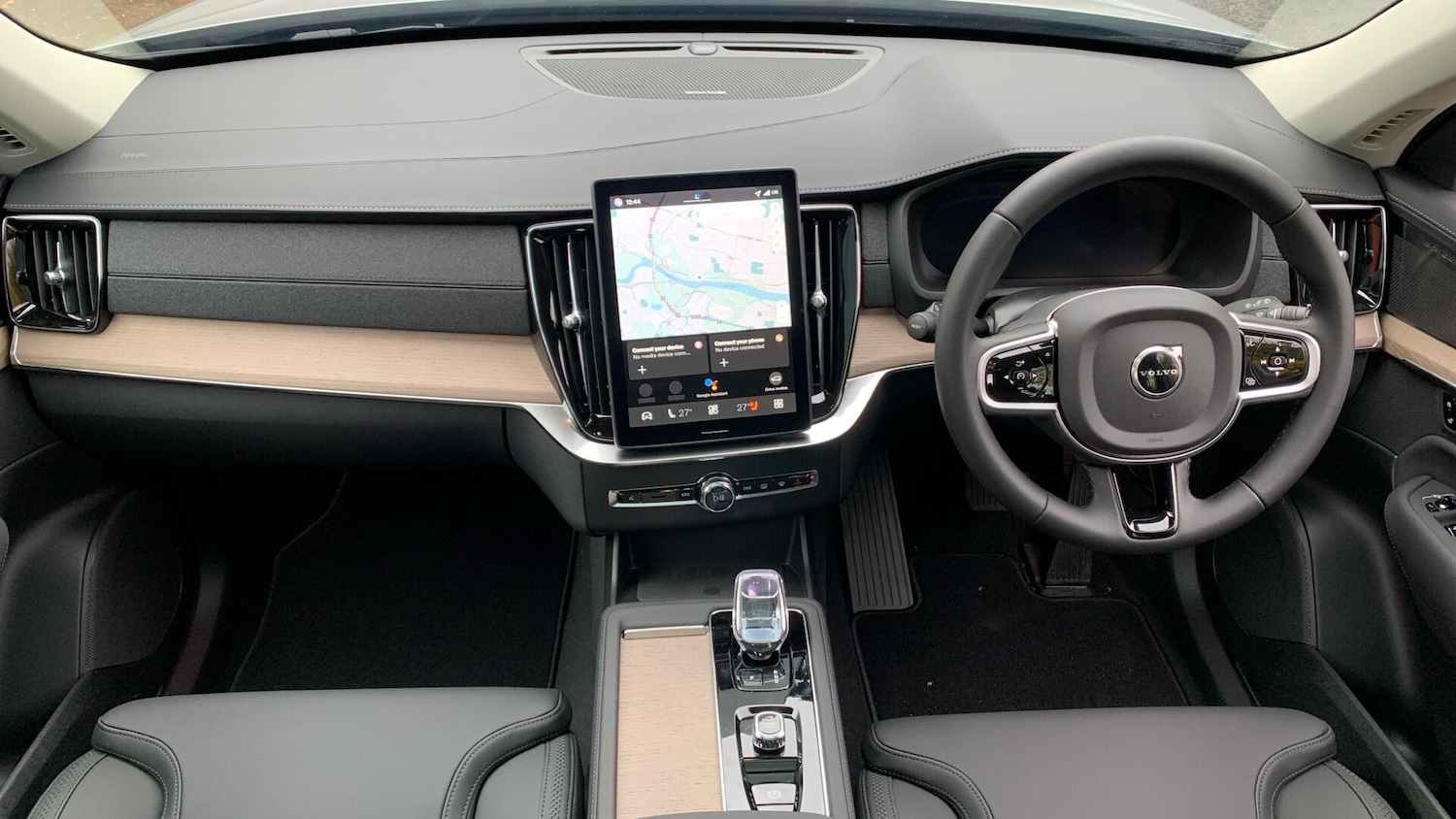 Used Volvo XC90 2025 for sale - 76965227: Photo 6