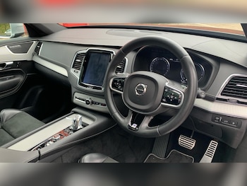 Used Volvo XC90 2019 for sale - 76371497: Photo