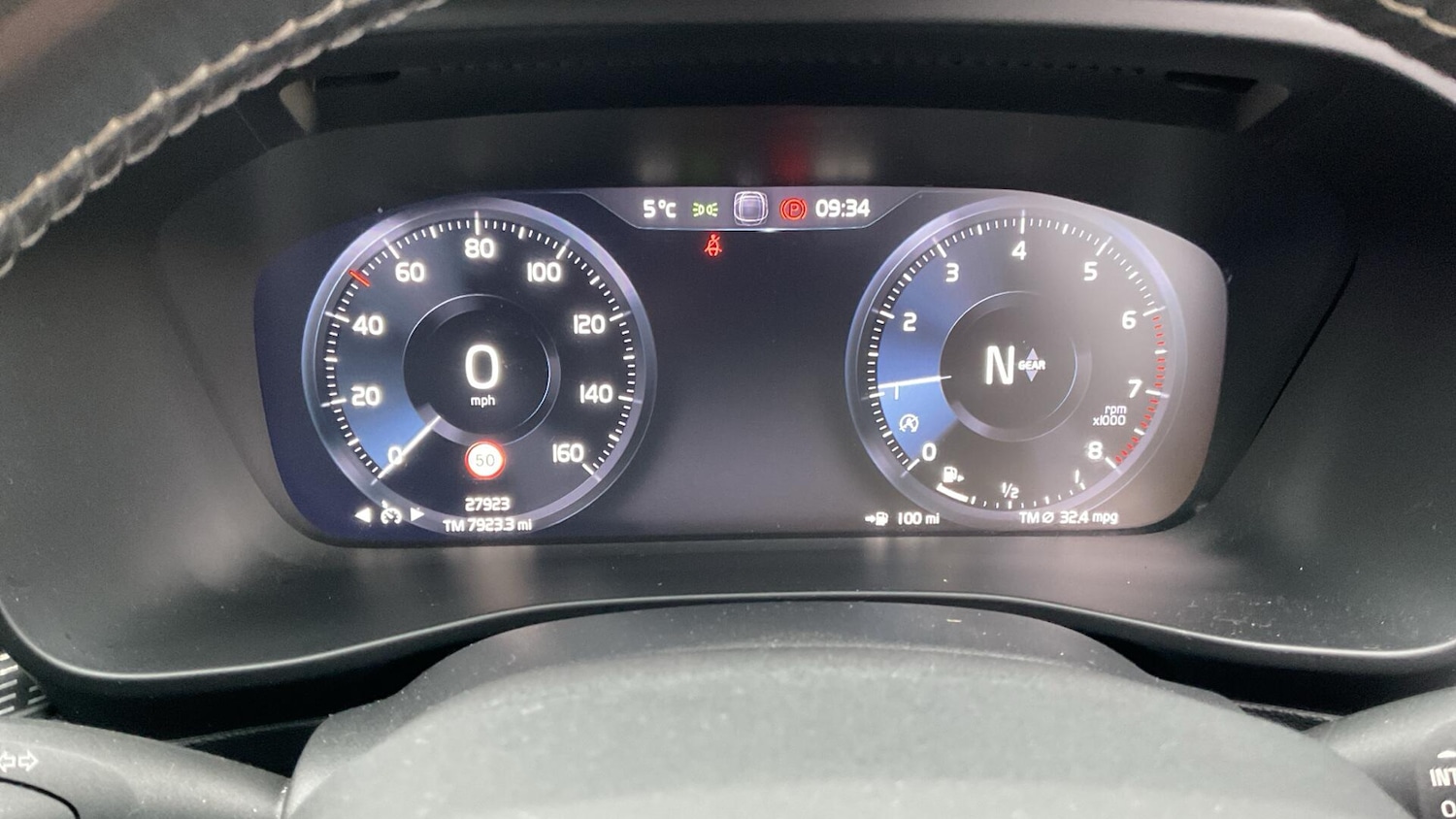 Used Volvo XC40 2021 for sale - 76689471: Photo 12