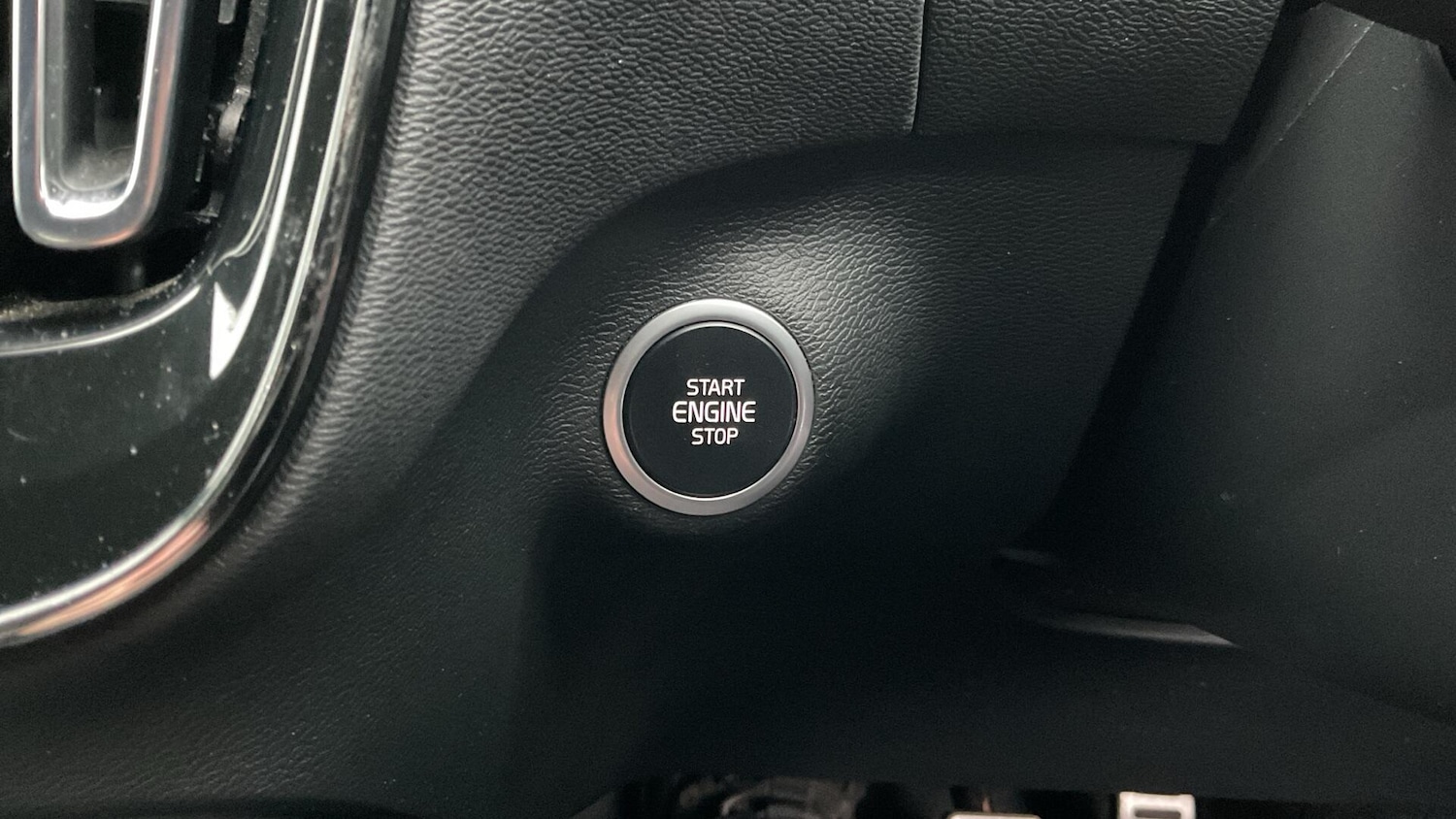 Used Volvo XC40 2021 for sale - 76689471: Photo 28