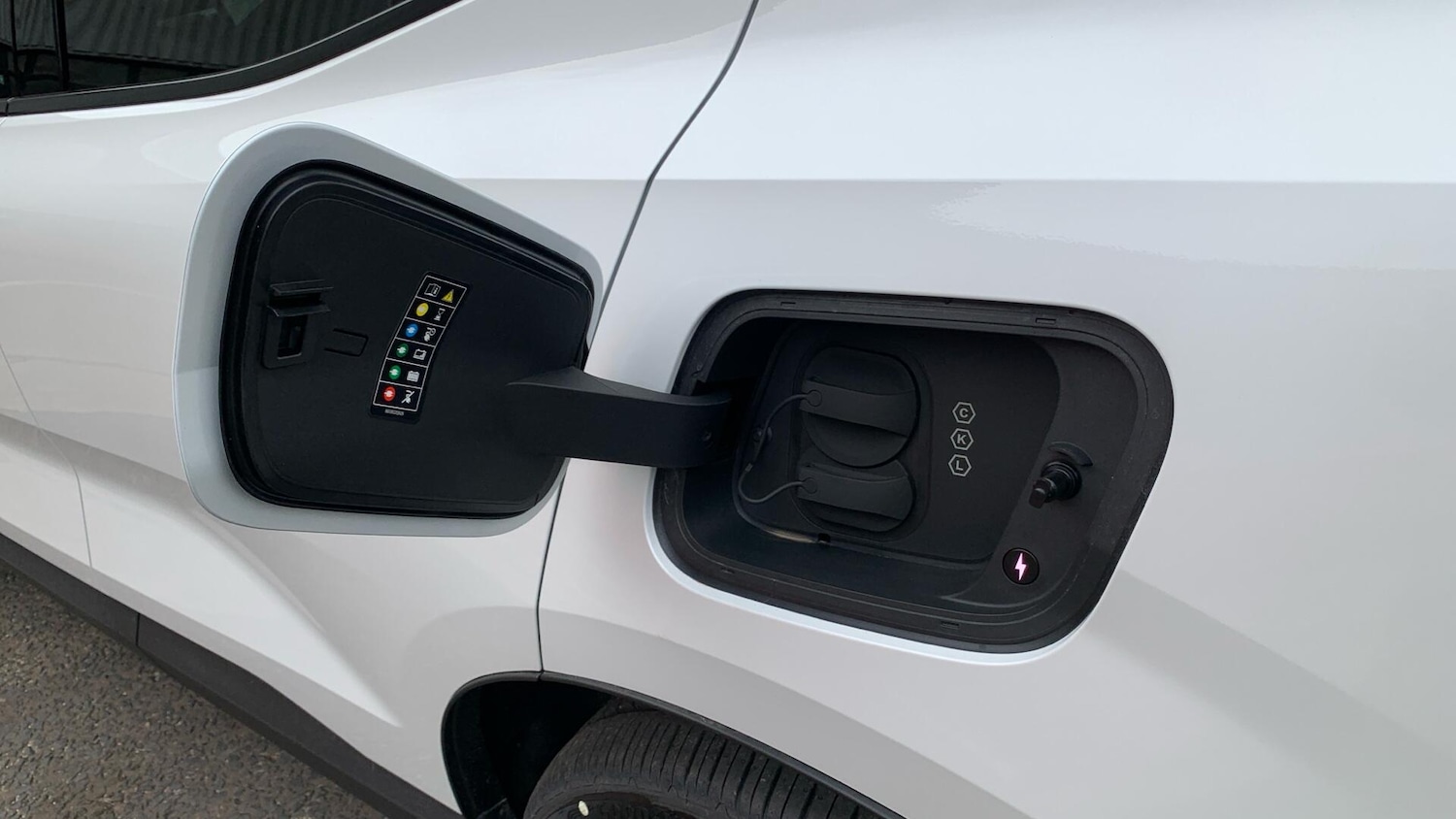 Used Volvo EX30 2025 for sale - 77040447: Photo 16